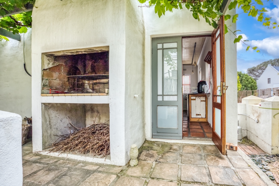 4 Bedroom Property for Sale in Zevendal Western Cape